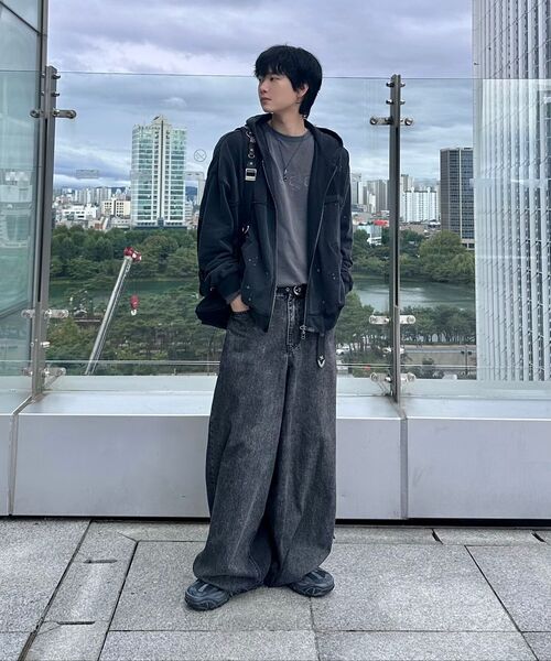 NOMANUAL(NOMANUAL)の「SLASH LONG SLEEVE TEE - CHARCOAL(Tシャツ/カットソー・レディース・その他・SMALL/MEDIUM/LARGE/X-LARGE)」の5枚目の写真