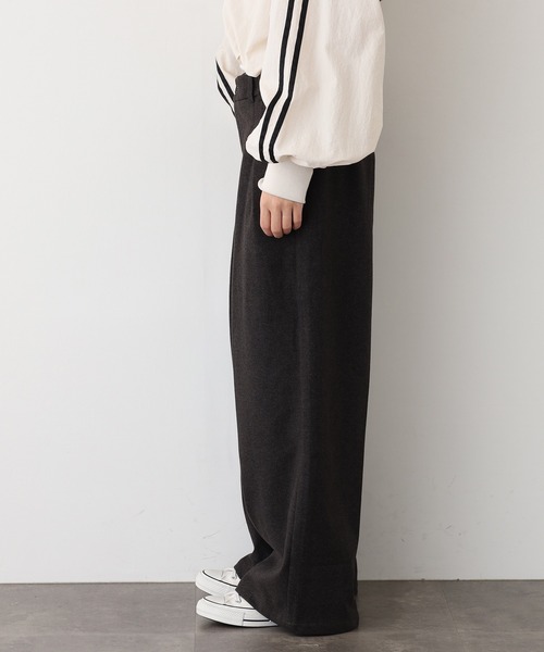 EGLANTINE（エグランティーヌ）の「EGLANTINE タックワイドパンツ（その他パンツ・レディース・チャコールグレー/ブラック/アイボリー・38）」の8枚目の写真