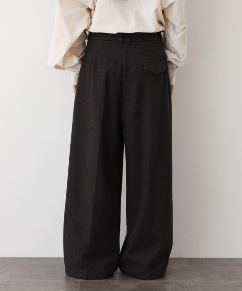 EGLANTINE（エグランティーヌ）の「EGLANTINE タックワイドパンツ（その他パンツ・レディース・チャコールグレー/ブラック/アイボリー・38）」の6枚目の写真