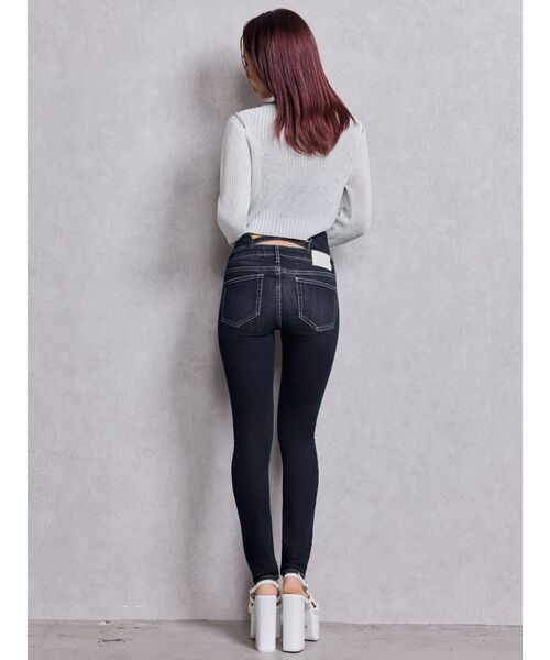 GYDA（ジェイダ）の「bijou quiltingパンプス（パンプス・レディース・ブラック/オフホワイト・SMALL/MEDIUM/LARGE）」の13枚目の写真