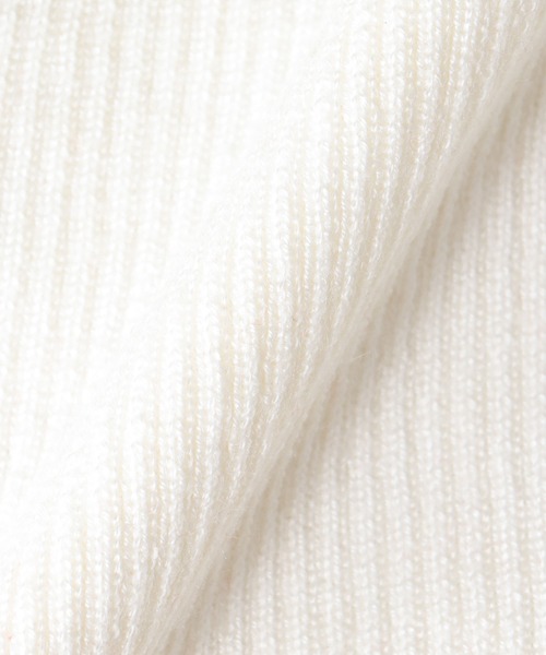 Three Four Time（ｽﾘｰﾌｫｰﾀｲﾑ）の「カラーリブタートルネックプルオーバー（ニット/セーター・レディース・オフホワイト/ブルー/ブラック/レッド・FREE）」の10枚目の写真