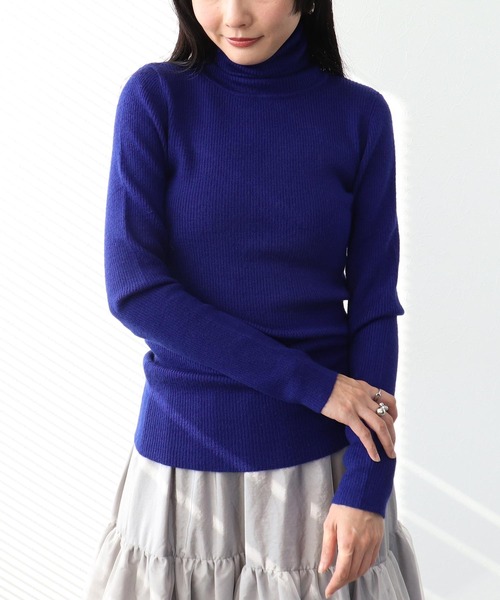 Three Four Time（ｽﾘｰﾌｫｰﾀｲﾑ）の「カラーリブタートルネックプルオーバー（ニット/セーター・レディース・オフホワイト/ブルー/ブラック/レッド・FREE）」の20枚目の写真