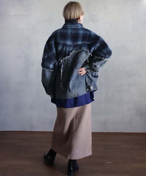 BITTOKO(ビットコ)の「チェックシャギーデニムブルゾン(デニムジャケット・レディース・ブルー/レッド・FREE)」の13枚目の写真