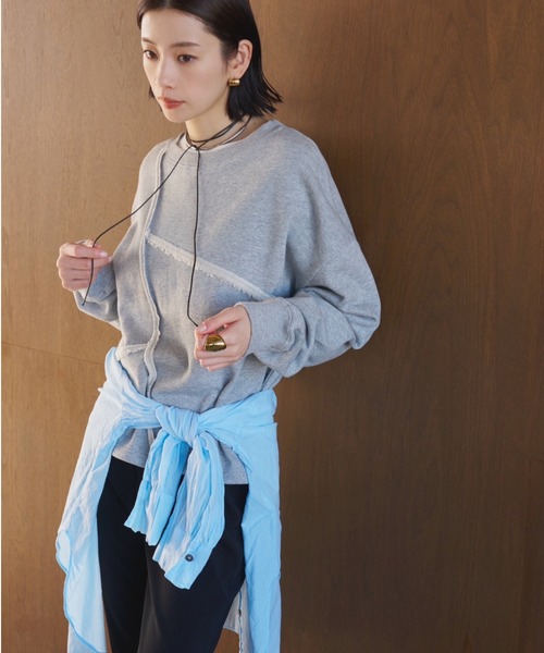 AIC.(エーアイシー)の「アウトリンキングスウェットトップス/セットアップ可能(スウェット・レディース・ライトグレー/グレー・FREE)」の6枚目の写真