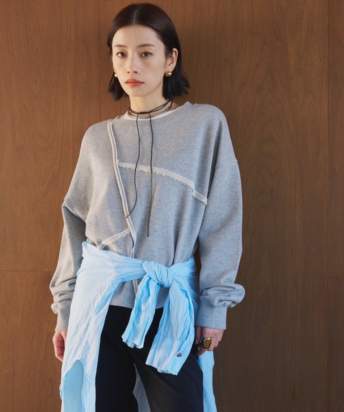 AIC.(エーアイシー)の「アウトリンキングスウェットトップス/セットアップ可能(スウェット・レディース・ライトグレー/グレー・FREE)」の5枚目の写真