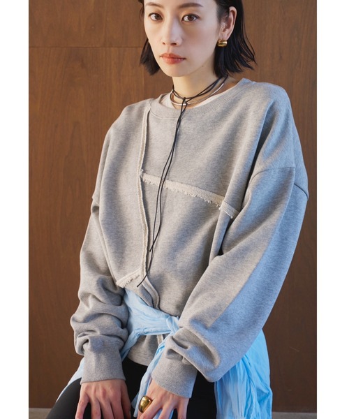 AIC.(エーアイシー)の「アウトリンキングスウェットトップス/セットアップ可能(スウェット・レディース・ライトグレー/グレー・FREE)」の8枚目の写真