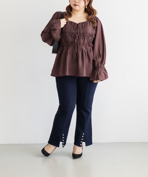 CLETTE(クレット)の「CLETTEオリジナルフロントリボンギャザーデザインブラウス(シャツ/ブラウス・レディース・オフホワイト/ワイン/ピンク・LL/3L/4L)」の16枚目の写真