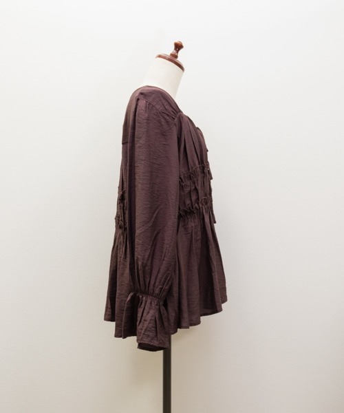 CLETTE(クレット)の「CLETTEオリジナルフロントリボンギャザーデザインブラウス(シャツ/ブラウス・レディース・オフホワイト/ワイン/ピンク・LL/3L/4L)」の19枚目の写真