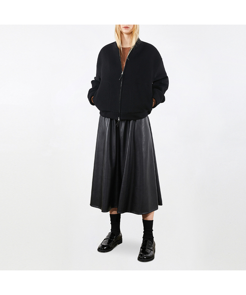 VOYONN(ボヨン)の「ジップアップボンバージャケット ウール ブラック 0089(ブルゾン・レディース・ブラック・LARGE/MEDIUM)」の1枚目の写真