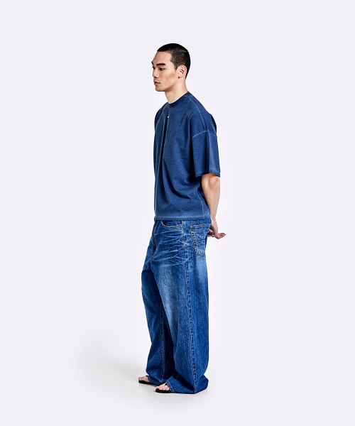 51%（フィフティーワンパーセント）の「オーバーサイズデニムパンツ - ディープブルー（デニムパンツ・メンズ・その他・LARGE/SMALL/MEDIUM）」の4枚目の写真
