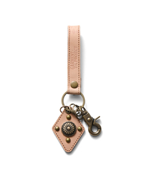 OGARP（オガープ）の「Carving Leather keychain Vegetable（キーケース/キーアクセサリー）」