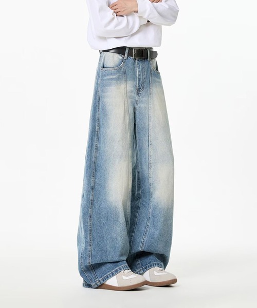 aimoha(アイモハ)の「VINTAGE WASHED CURVED DENIM(デニムパンツ・メンズ・ライトブルー/ブルー・X-LARGE/MEDIUM/SMALL/LARGE)」の4枚目の写真