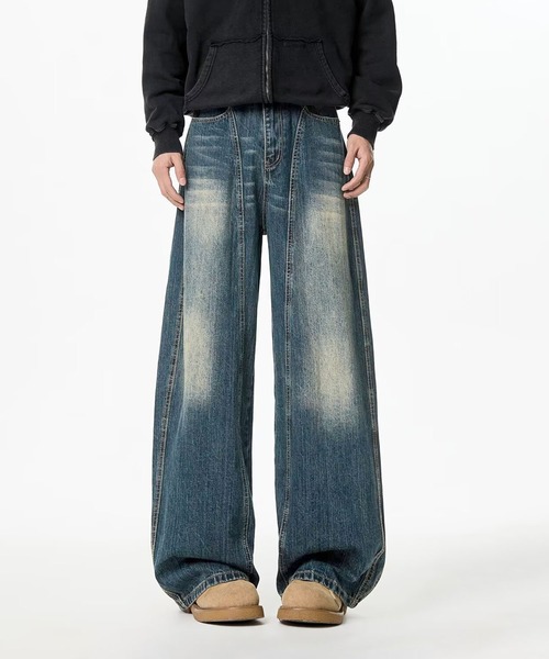 aimoha(アイモハ)の「VINTAGE WASHED CURVED DENIM(デニムパンツ・メンズ・ライトブルー/ブルー・X-LARGE/MEDIUM/SMALL/LARGE)」の7枚目の写真