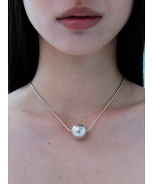 LOWOOL（ロウル）の「Big ball silver necklace（ネックレス）」
