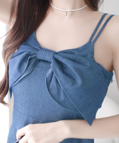 mily bilet（ミウィビレット）の「【mily bilet】［機能性素材］スタイリング要らずの可愛さ！フロントビックリボンハイウエスト切替デニムキャミワンピース（ロング）（ワンピース・レディース・ブルー/インディゴブルー・X-LARGE/SMALL/MEDIUM/LARGE）」の15枚目の写真