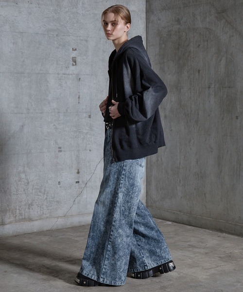 SERACE(セラス)の「【SERACE】Vintage buggy wide flare denim pants / ヴィンテージバギーワイドフレアデニムパンツ(デニムパンツ・メンズ・ブルー/ライトグレー/ブラック・L/M/S)」の5枚目の写真