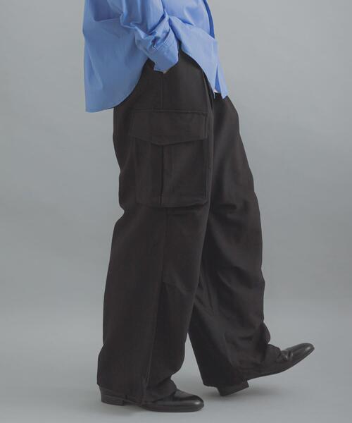 SENSE OF PLACE by URBAN RESEARCH(センスオブプレイスバイアーバンリサーチ)の「ワイドカーゴパンツ(カーゴパンツ・メンズ・オリーブ/ブラック/アイボリー・LARGE/X-SMALL/MEDIUM/SMALL)」の1枚目の写真