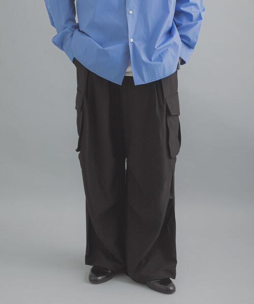 SENSE OF PLACE by URBAN RESEARCH（センスオブプレイスバイアーバンリサーチ）の「『ユニセックス』ワイドカーゴパンツ（カーゴパンツ・メンズ・オリーブ/ブラック/アイボリー・LARGE/X-SMALL/MEDIUM/SMALL）」の15枚目の写真