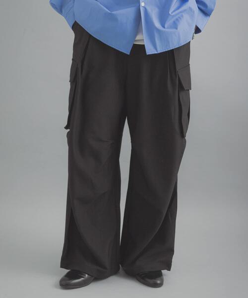 SENSE OF PLACE by URBAN RESEARCH（センスオブプレイスバイアーバンリサーチ）の「『ユニセックス』ワイドカーゴパンツ（カーゴパンツ・メンズ・オリーブ/ブラック/アイボリー・LARGE/X-SMALL/MEDIUM/SMALL）」の16枚目の写真