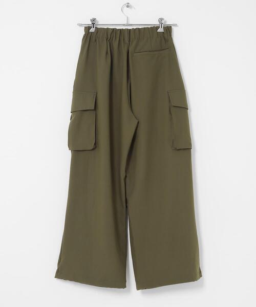 SENSE OF PLACE by URBAN RESEARCH(センスオブプレイスバイアーバンリサーチ)の「ワイドカーゴパンツ(カーゴパンツ・メンズ・オリーブ/ブラック/アイボリー・LARGE/X-SMALL/MEDIUM/SMALL)」の6枚目の写真