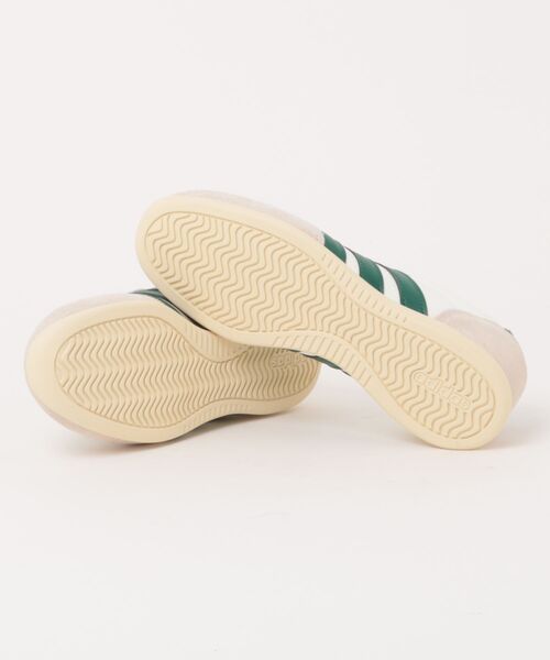 adidas(アディダス)の「【adidas】BARREDA LO(スニーカー・レディース・ホワイト×グリーン・23.5cm/24.0cm/24.5cm/25.0cm)」の3枚目の写真