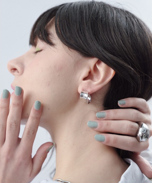 Shelly island（シェリーアイランド）の「クリップイヤリング（イヤリング・レディース・ゴールド/シルバー・FREE）」の4枚目の写真