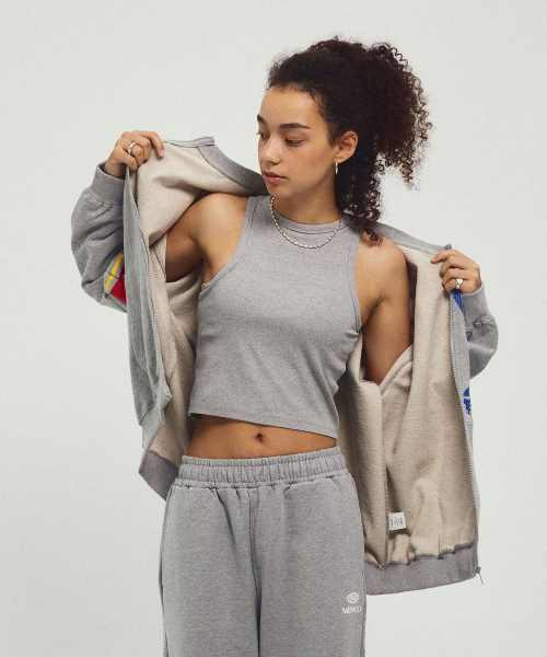 MENASOO(ミナス)の「Round Neck Running Zipup Cardigan_Melange(カーディガン/ボレロ・レディース・グレー・F)」の4枚目の写真
