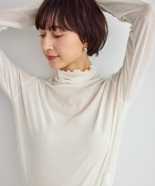 ROPE' PICNIC(ロペピクニック)の「ラメシアーリブタートルトップス(Tシャツ/カットソー・レディース・ホワイト/ブラック・FREE)」の15枚目の写真