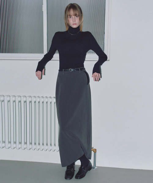 COSTUME O’CLOCK(コスチュームオクロック)の「フォーマルスリットHラインマキシスカートブラックCOWSK002BLACK(スカート・レディース・その他・S/M/L/X-SMALL)」の3枚目の写真