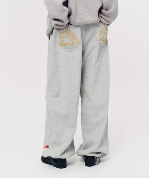 MOODBETTER（ムード ベター）の「SUNRISE SWEAT JOGGER PANTS GREY（スウェットパンツ・レディース・その他・FREE）」の4枚目の写真