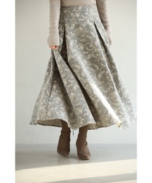 cawaii | 優美な曲線描く花柄ジャガードミディアムスカート(スカート)