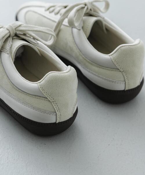 SENSE OF PLACE by URBAN RESEARCH（センスオブプレイスバイアーバンリサーチ）の「【S~Lサイズ/軽量】『抗菌/消臭』コンビジャーマントレーナースニーカー（スニーカー・レディース・グレー/アイボリー/ブラック・MEDIUM/SMALL/LARGE）」の14枚目の写真