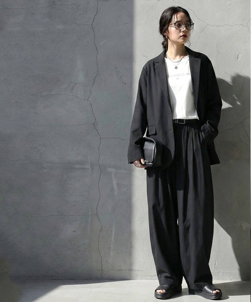 antiqua(アンティカ)の「リネン混 無地 ロング ワイド パンツ(その他パンツ・レディース・チャコールグレー/ブラウン系その他/ブラック/ベージュ系その他/ナチュラル・LARGE/MEDIUM)」の7枚目の写真