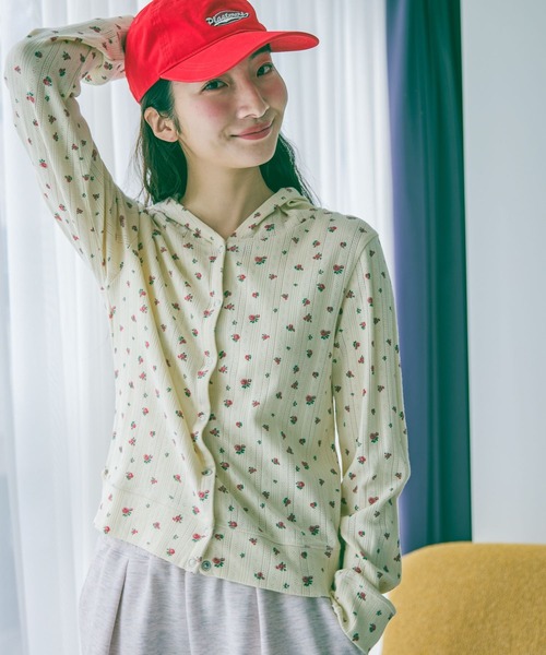 niko and...(ニコアンド)の「アイレット小花フーディ(Tシャツ/カットソー・レディース・ネイビー/アイボリー/グレー・FREE)」の1枚目の写真