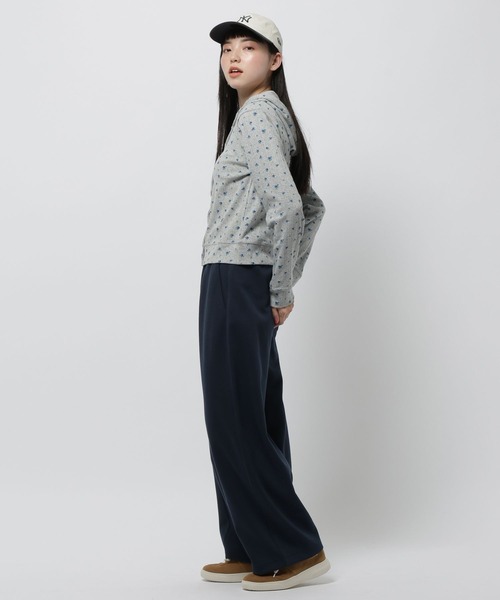 niko and...(ニコアンド)の「アイレット小花フーディ(Tシャツ/カットソー・レディース・ネイビー/アイボリー/グレー・FREE)」の16枚目の写真