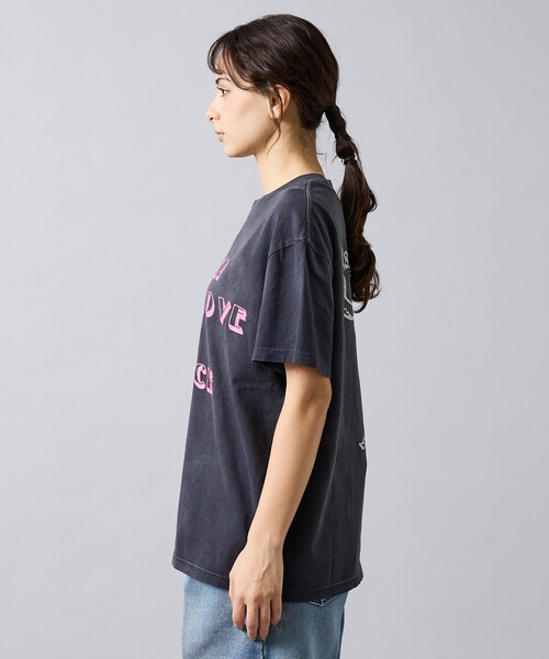 DEUS EX MACHINA（デウスエクスマキナ）の「【Deus Ex Machina / デウスエクスマキナ】HonkTee / 半袖Yシャツ / ユニセックス（Tシャツ/カットソー・メンズ・ブラック/ネイビー・L/M）」の6枚目の写真