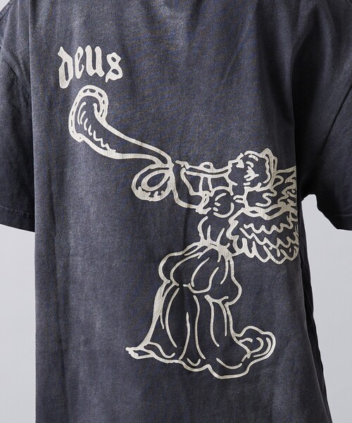 DEUS EX MACHINA（デウスエクスマキナ）の「【Deus Ex Machina / デウスエクスマキナ】HonkTee / 半袖Yシャツ / ユニセックス（Tシャツ/カットソー・メンズ・ブラック/ネイビー・L/M）」の11枚目の写真