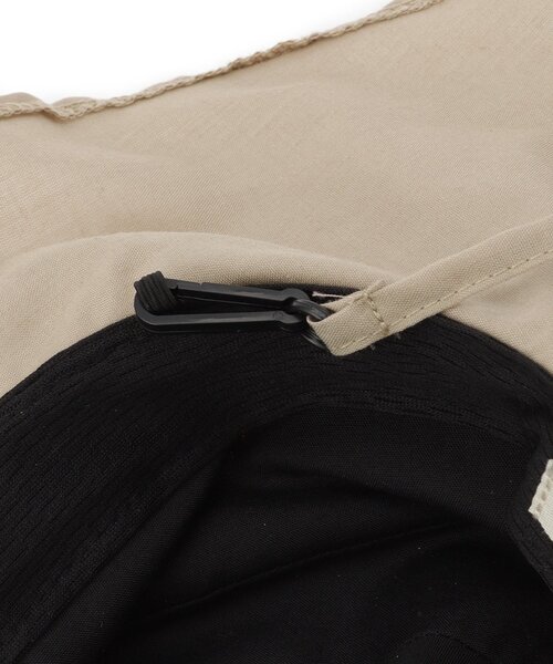 SHOO・LA・RUE（シューラルー）の「【防花粉機能付き】たれ付きハット（ハット・レディース・ブラック/ベージュ・00）」の4枚目の写真