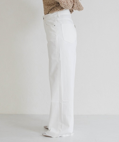 31 Sons de mode(トランテアン ソン ドゥ モード)の「美脚ストレートパンツ(その他パンツ・レディース・ホワイト・S/M)」の9枚目の写真