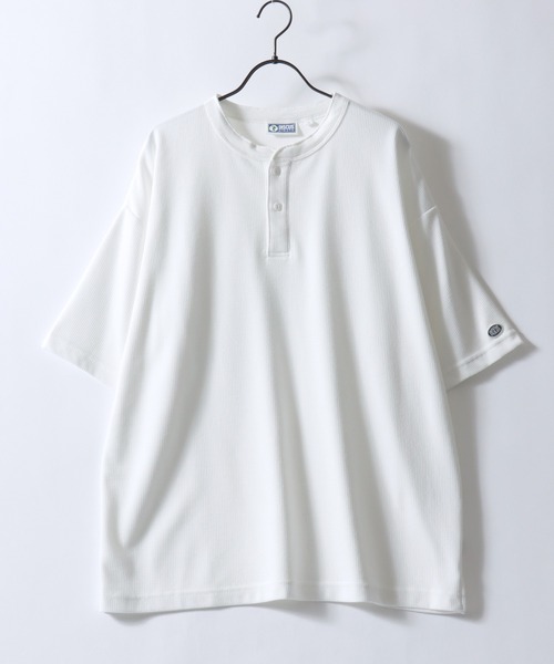 DISCUS（ディスカス）の「DISCUS/ディスカス COOLMAX(R) オーバーサイズ ワッフル ヘンリーネック 半袖Tシャツ レディース メンズ（Tシャツ/カットソー・メンズ・スミクロ/ブラック/グレイッシュブルー/オフホワイト・M/L/LL）」の5枚目の写真