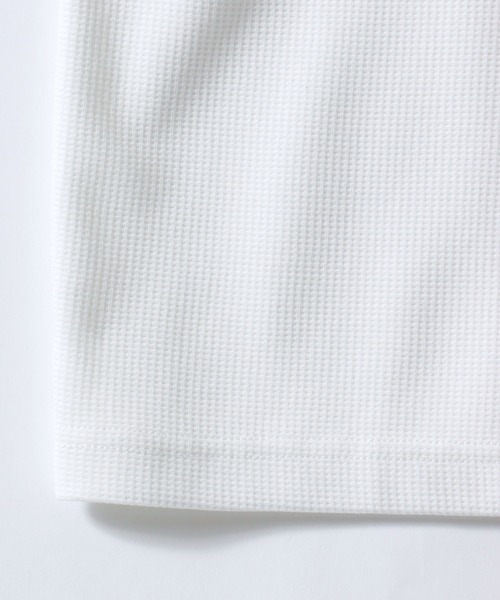 DISCUS（ディスカス）の「DISCUS/ディスカス COOLMAX(R) オーバーサイズ ワッフル ヘンリーネック 半袖Tシャツ レディース メンズ（Tシャツ/カットソー・メンズ・スミクロ/ブラック/グレイッシュブルー/オフホワイト・M/L/LL）」の14枚目の写真