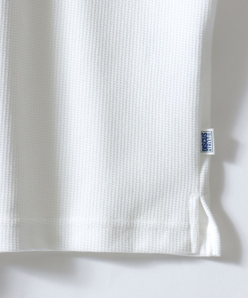DISCUS（ディスカス）の「DISCUS/ディスカス COOLMAX(R) オーバーサイズ ワッフル ヘンリーネック 半袖Tシャツ レディース メンズ（Tシャツ/カットソー・メンズ・スミクロ/ブラック/グレイッシュブルー/オフホワイト・M/L/LL）」の15枚目の写真