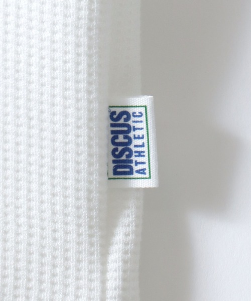 DISCUS（ディスカス）の「DISCUS/ディスカス COOLMAX(R) オーバーサイズ ワッフル ヘンリーネック 半袖Tシャツ レディース メンズ（Tシャツ/カットソー・メンズ・スミクロ/ブラック/グレイッシュブルー/オフホワイト・M/L/LL）」の16枚目の写真