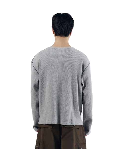 AAKAM(アーカム)の「Henry Neck Waffle Long Sleeve (Gray)(Tシャツ/カットソー・レディース・その他・1/2)」の11枚目の写真