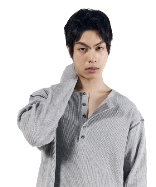 AAKAM(アーカム)の「Henry Neck Waffle Long Sleeve (Gray)(Tシャツ/カットソー・レディース・その他・1/2)」の13枚目の写真
