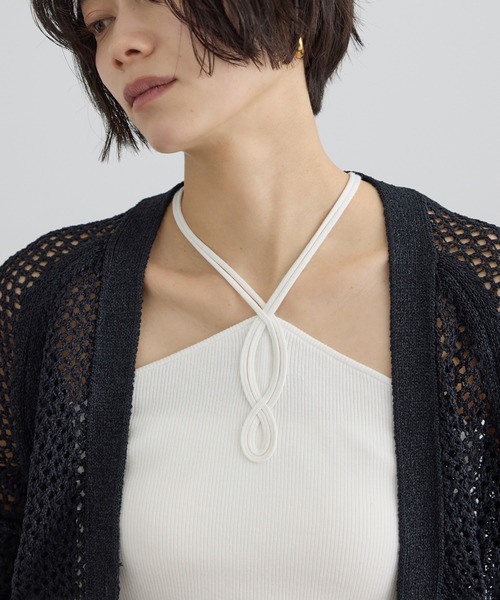 SALON adam et rope'(サロン アダム エ ロペ)の「フロントロープホルターネック(キャミソール・レディース・ベージュ/ブラック/オフホワイト・FREE)」の2枚目の写真