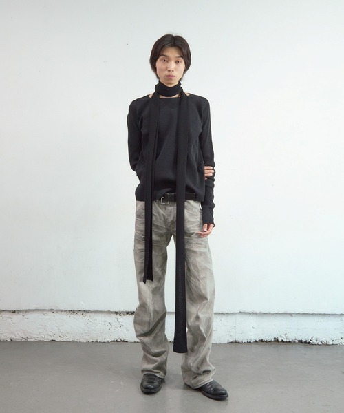 NVRFRGT(ネヴァーフォーゲット)の「PANELLED RIBBED LONG SLEEVE T-SHIRT(Tシャツ/カットソー・レディース・ブラック/ブラウン・1)」の4枚目の写真