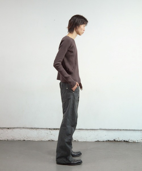 NVRFRGT(ネヴァーフォーゲット)の「PANELLED RIBBED LONG SLEEVE T-SHIRT(Tシャツ/カットソー・レディース・ブラック/ブラウン・1)」の9枚目の写真