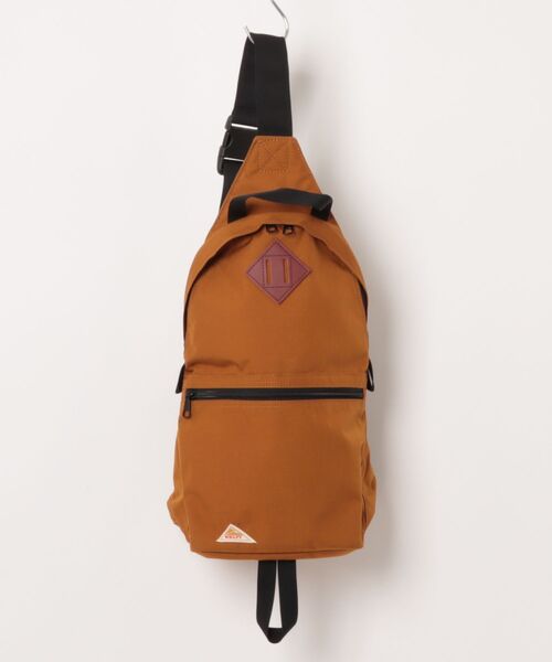 TSURUYA（ツルヤ）の「《KELTY》MINI ONE SHOULDER（ボディバッグ/ウエストポーチ・メンズ・ネイビー/マスタード/モカ/ブルー系/ブラック系/オリーブ/グレー系その他/ゴールド系/ブラウン系その他/タン/ベージュ系/セージグリーン/グレー系・フリー）」の6枚目の写真