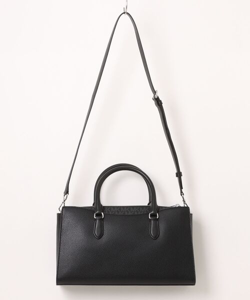 MICHAEL KORS（マイケルコース）の「ARDEN MD TZ SATCHEL Satchel（ハンドバッグ・レディース・ブラック・FREE）」の2枚目の写真